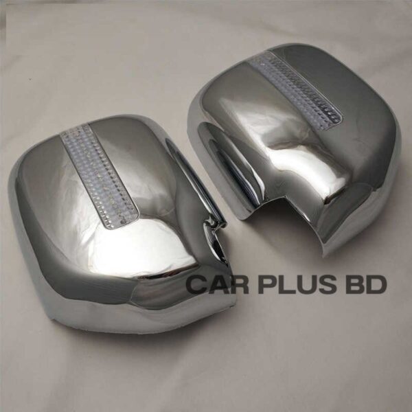 Chrome rearview mirror cover with light for Toyota NOAH 1996-2002 - Image 1